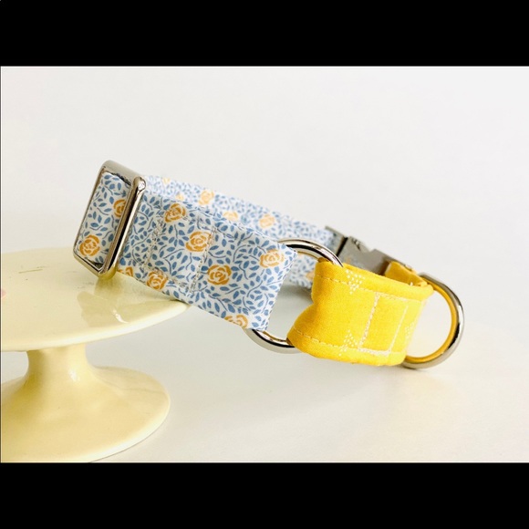 NEW - Beautiful Dog Collar - Two Toned, Yellow & Blue - Size:Large 18 - 22inch - Picture 4 of 14
